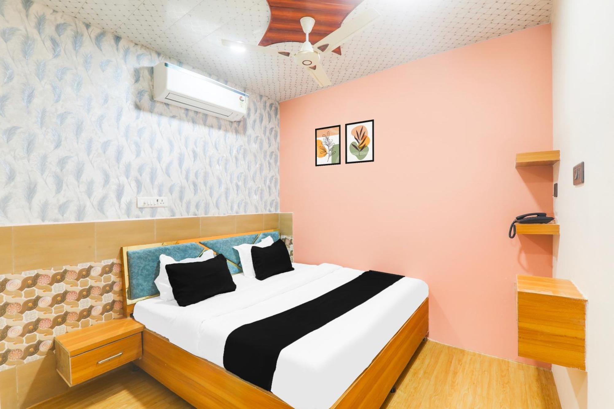 Hotel O V. K Palace Inn Lucknow Dış mekan fotoğraf