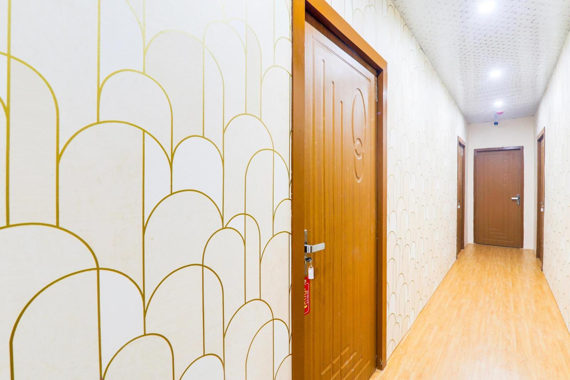 Hotel O V. K Palace Inn Lucknow Dış mekan fotoğraf