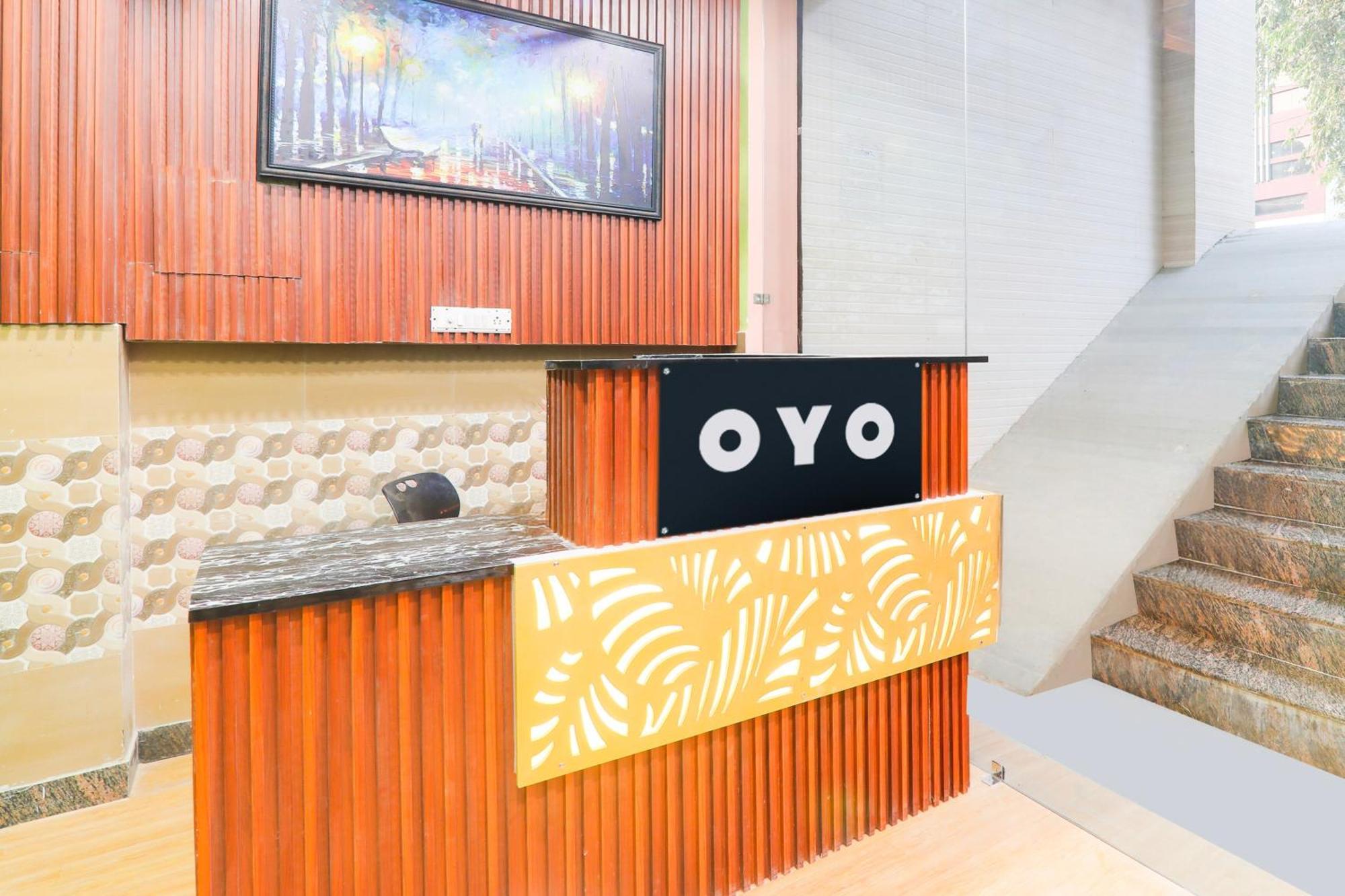 Hotel O V. K Palace Inn Lucknow Dış mekan fotoğraf